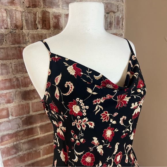 Vintage Floral Black and Red Asymmetrical Midi Dress -Size 9/10 -DR01 - Picture 3 of 7